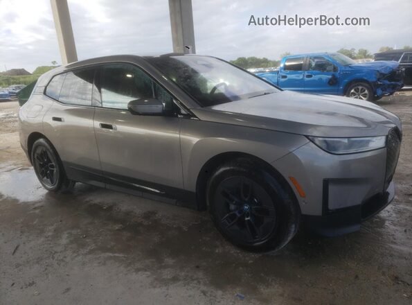 WB523CF02RCP88358 2024 BMW IX Gray წინა მარჯვენა