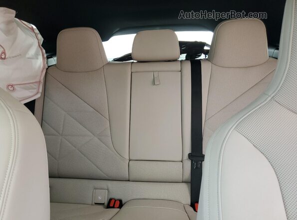WB523CF05RCP41602 2024 BMW IX Blue Vista de los asientos traseros