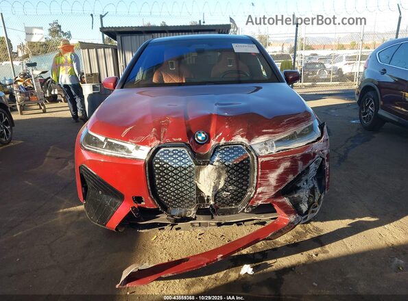 WB523CF08PCL72649 2023 BMW IX Красный Вид щитка приборов