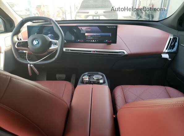 WB523CF08SCS84595 2025 BMW IX White Dashboard view