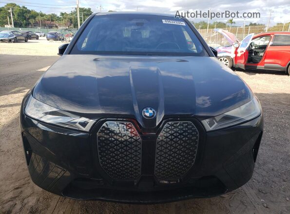 WB533CF04RCR61057 2024 BMW IX Black Вид спереду