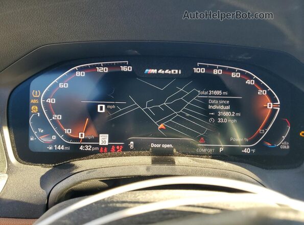 WBA13AR0XNCJ91014 2022 BMW M4 Green ხელსაწყოთა პანელის ხედი