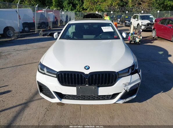 WBA13BJ03MWX09107 2021 BMW 5 SERIES White Սարքավորումների վահանակի տեսք