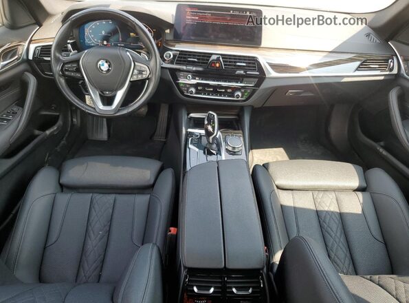 WBA13BJ04MCF79391 2021 BMW 5 SERIES White Vista del salpicadero