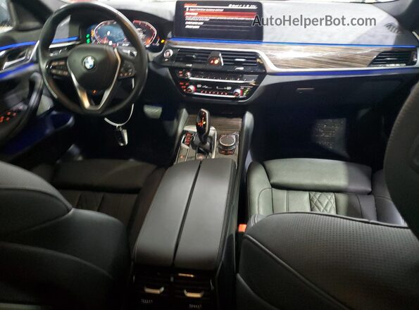 WBA13BJ05PCM82735 2023 BMW 5 SERIES Gray Vista del salpicadero