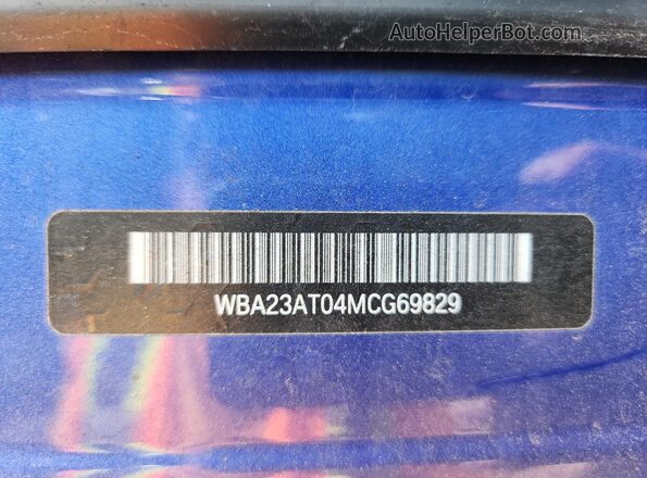 WBA23AT04MCG69829 2021 BMW 4 SERIES Blue Vista del compartimento del motor