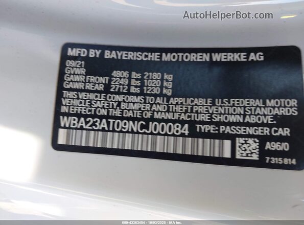WBA23AT09NCJ00084 2022 BMW 4 SERIES White Вид підкапотного простору
