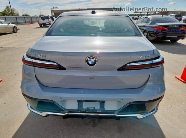 WBA23EH01PCM68858 2023 BMW 7 SERIES Green 