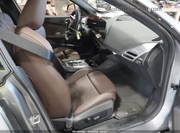 WBA23GG08S7S46686 2025 BMW 2 SERIES Gray Front interior view