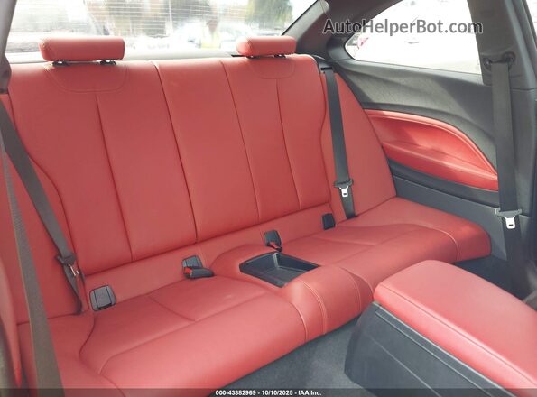 WBA2J5C02L7E75840 2020 BMW M2 Blue Vista de la etiqueta del VIN