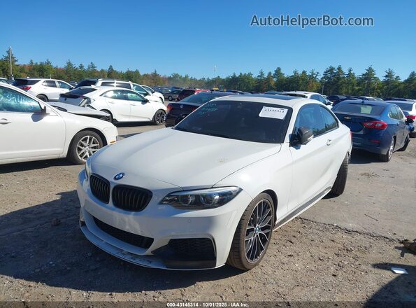 WBA2J7C53KVD61251 2019 BMW M2 Белый Передняя левая четверть