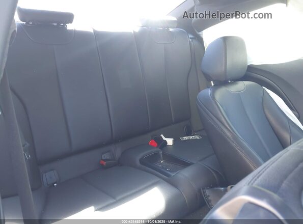 WBA2J7C53KVD61251 2019 BMW M2 Белый Вид наклейки с VIN-кодом