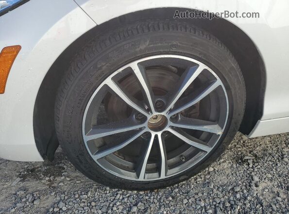 WBA2K1C53KVD41981 2019 BMW 2 SERIES White VIN კოდის სტიკერის ხედი