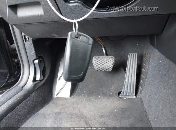 WBA2L1C51HV666325 2017 BMW M2 Black Առջևի վահանակի տեսք