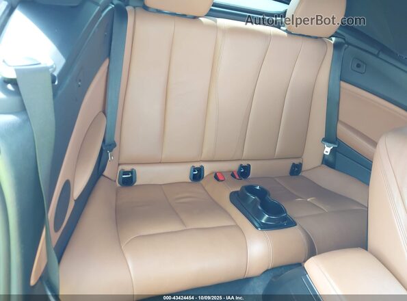 WBA2M7C50JVA97508 2018 BMW 2 SERIES White VIN კოდის სტიკერის ხედი
