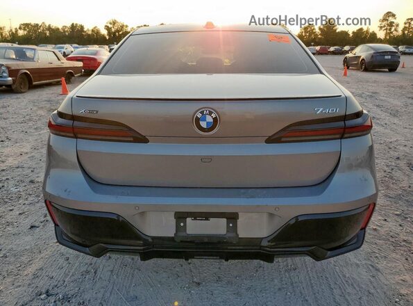 WBA33EH02RCS29780 2024 BMW 7 SERIES Серый 