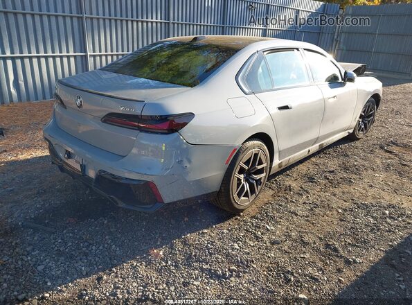 WBA33EH0XSCU64997 2025 BMW 7 SERIES Gray 