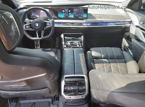 WBA33EJ00RCS16942 2024 BMW 7 SERIES Black 