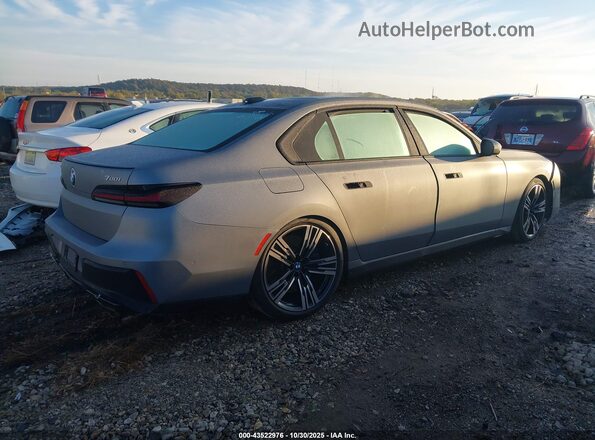 WBA33EJ03RCS73099 2024 BMW 7 SERIES Silver 