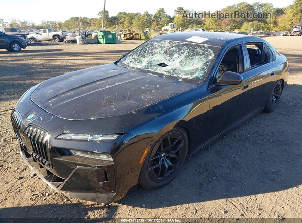 WBA33EJ04PCL69949 2023 BMW 7 SERIES Black Դիմացի տեսք