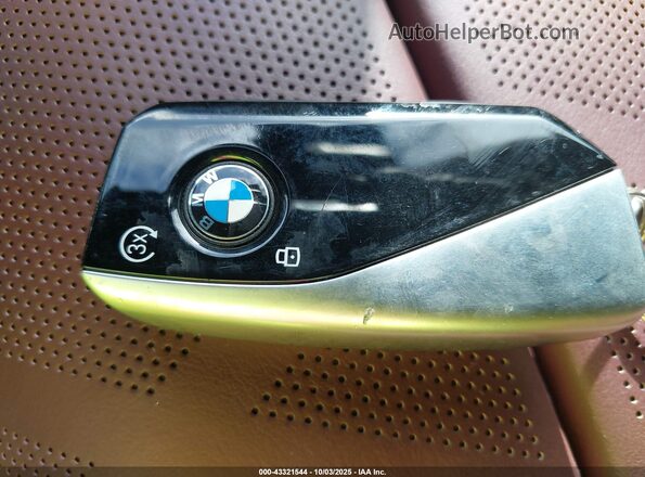 WBA33EJ05RCR70449 2024 BMW 7 SERIES Gray 