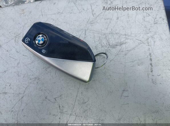 WBA33EJ06PCL92729 2023 BMW 7 SERIES Blue წინა პანელის ხედი