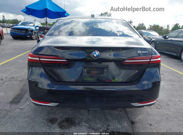WBA43FJ02SCU00831 2025 BMW 5 SERIES Black 