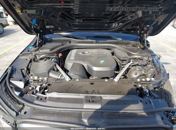 WBA43FJ02SCU00831 2025 BMW 5 SERIES Black Vista trasera