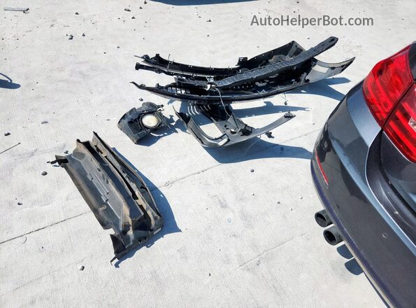 WBA4F9C58HG440480 2017 BMW 4 SERIES Gray Вид підкапотного простору