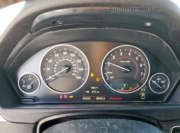 WBA4W3C01LFJ38593 2020 BMW 4 SERIES White ხელსაწყოთა პანელის ხედი