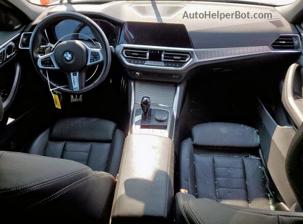 WBA53AT01NCJ16700 2022 BMW M4 Silver Вид панелі приладів