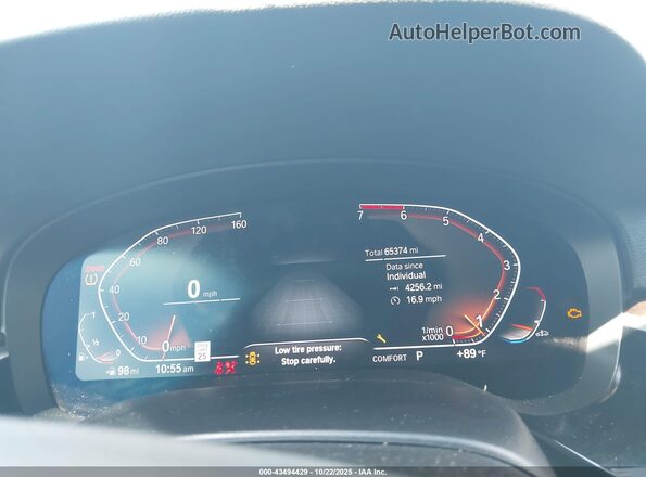 WBA53BH02MWX04357 2021 BMW 5 SERIES Black Widok tylnych siedzeń
