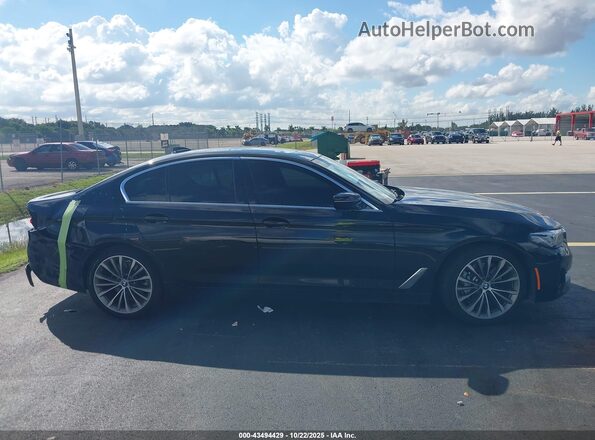 WBA53BH02MWX04357 2021 BMW 5 SERIES Black Widok wnętrza 360 stopni