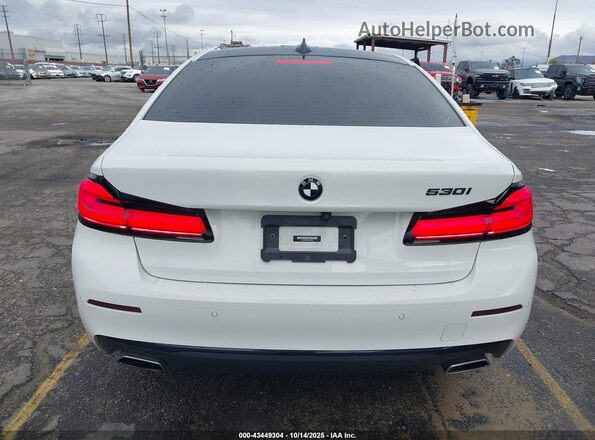 WBA53BH04NCJ34686 2022 BMW 5 SERIES White 