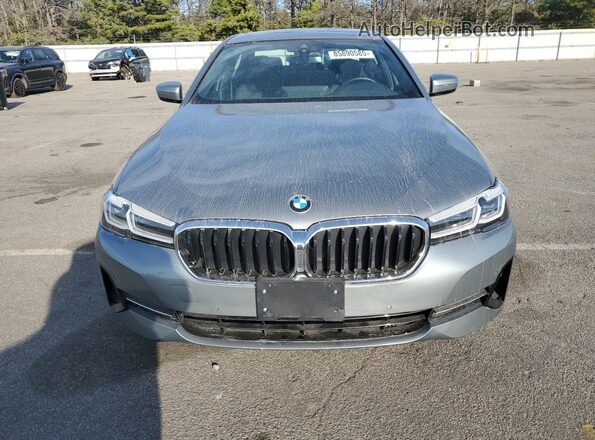 WBA53BH04PCN04134 2023 BMW 5 SERIES Серебряный Вид спереди