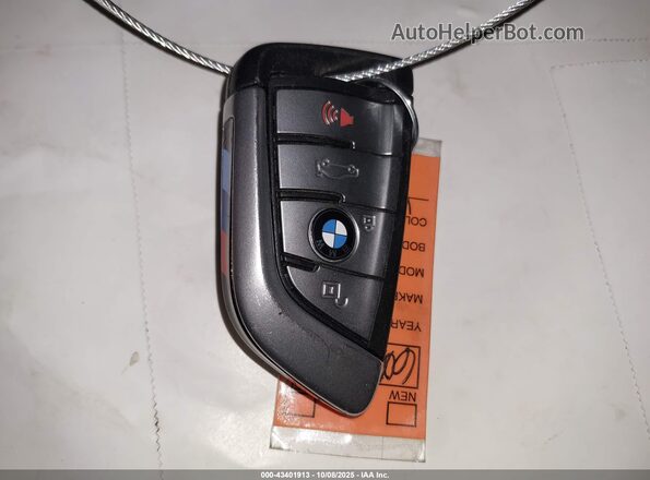 WBA53BJ04MCF88464 2021 BMW 5 SERIES White Вид панелі приладів