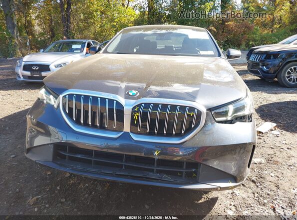 WBA53FJ07SCU42951 2025 BMW 5 SERIES Black Вид задньої частини салону