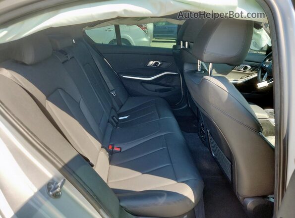 WBA5R1C0XLFH41402 2020 BMW 3 SERIES Серебряный Вид задних сидений