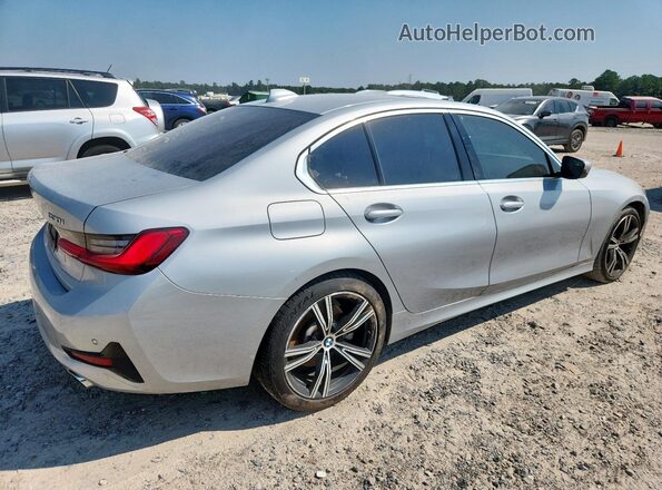 WBA5R1C0XLFH41402 2020 BMW 3 SERIES Серебряный Задняя правая четверть
