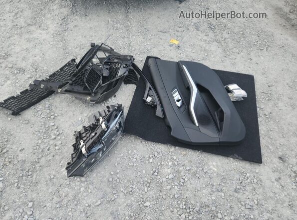 WBA5U7C04LA234698 2020 BMW M3 White Вид підкапотного простору