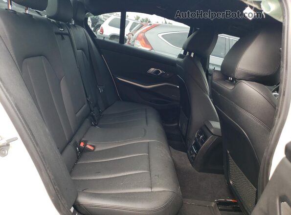 WBA5U7C07LFH55758 2020 BMW M3 White Rear seats view