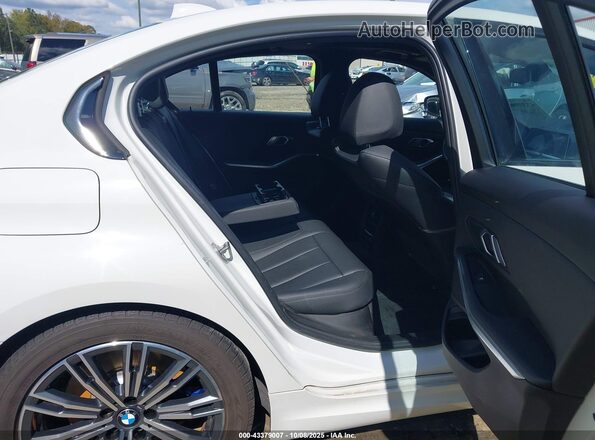WBA5U7C0XLFH83098 2020 BMW 3 SERIES White Widok naklejki z numerem VIN