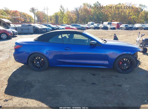 WBA63AT04PCL67881 2023 BMW M4 Dark Blue Вид задней части салона