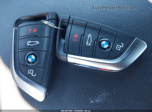 WBA63AT04PCL67881 2023 BMW M4 Dark Blue Вид панели приборов