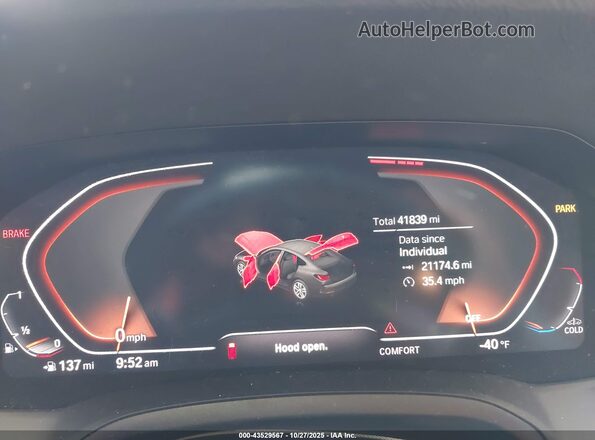 WBA63AV01NFM07391 2022 BMW 4 SERIES Black Vista de los asientos traseros