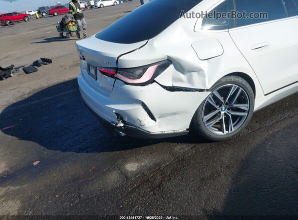 WBA63AV02NFM01762 2022 BMW 4 SERIES White Front view