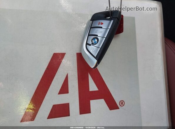 WBA63AV06NFM03305 2022 BMW 4 SERIES Gray Առջևի վահանակի տեսք