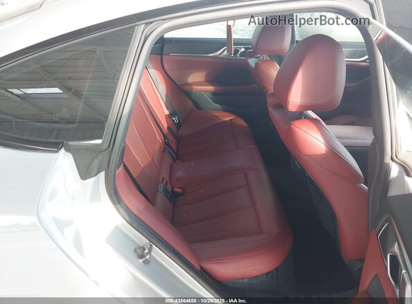 WBA63AV06NFM03305 2022 BMW 4 SERIES Gray VIN կոդի պիտակի տեսք