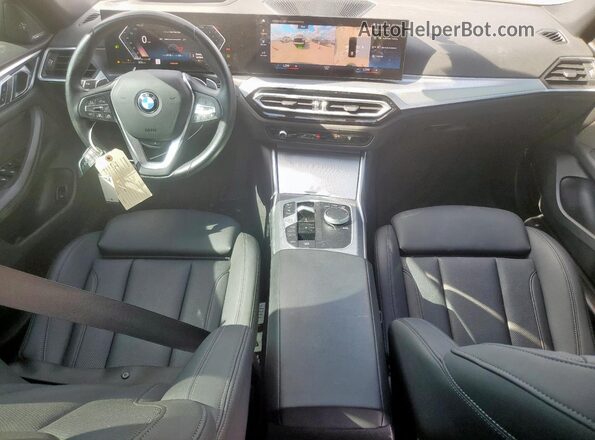 WBA63AV07RFR27620 2024 BMW 4 SERIES Black Առջևի վահանակի տեսք