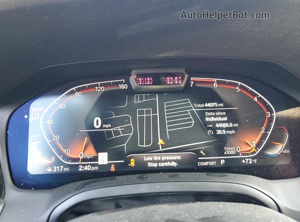 WBA63AV0XNFM94627 2022 BMW 4 SERIES Gray Instrument cluster view